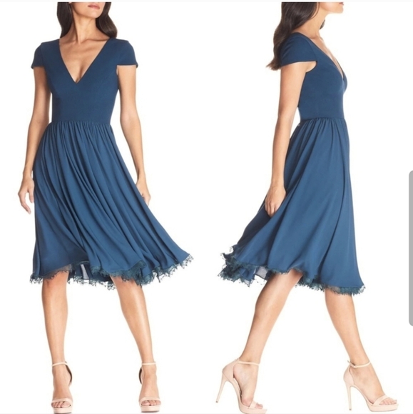 Dress the Population Corey V Neck Short Sleeve Chiffon Lace Trim Midi, Size Xxl - Picture 1 of 15